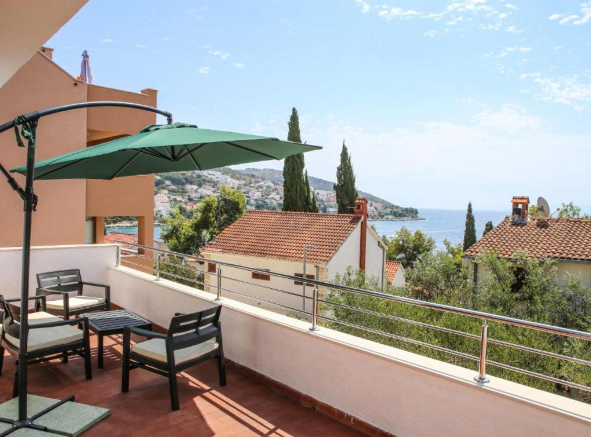 Apartment Darmy Trogir Exterior foto